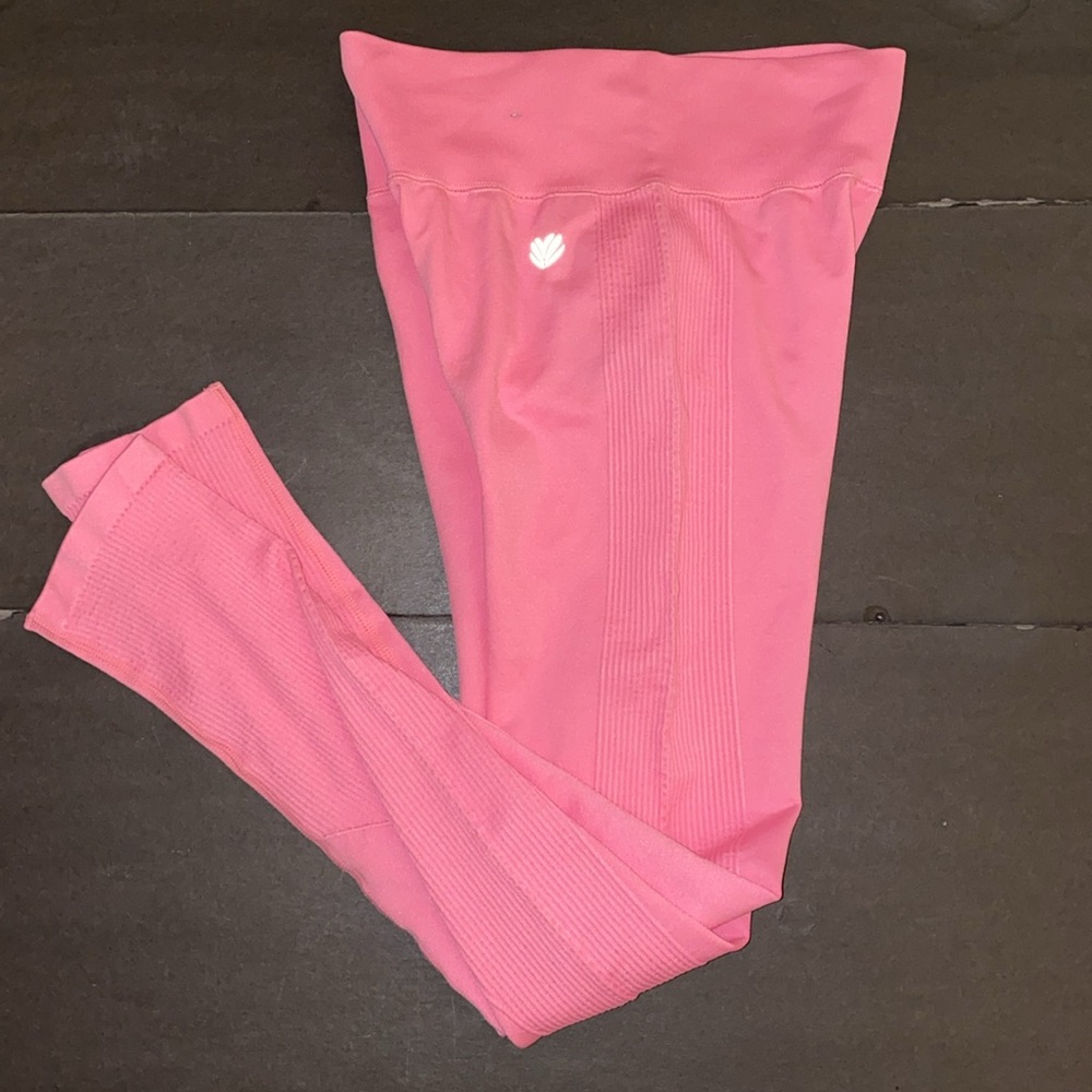 Forever 21 Kids Large Pink Leggings Yoga Pants